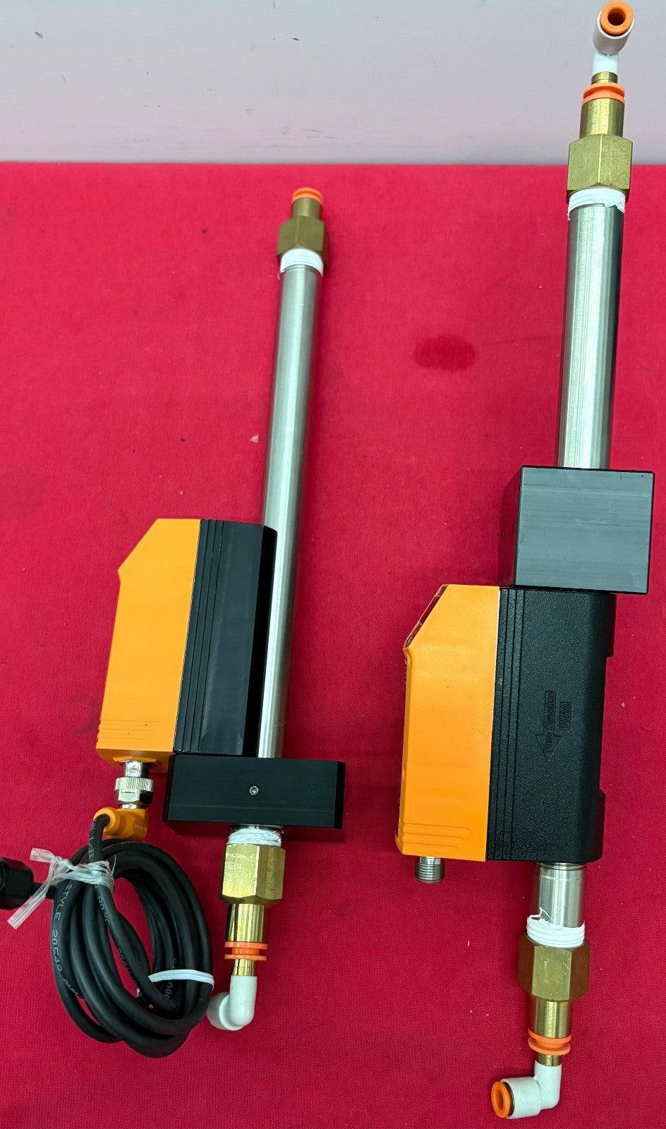 EFECTOR SD6001 COMPRESSED AIR METER FLOW SWITCH ANALOGUE OUTLET QTY 2 -FOR PARTS