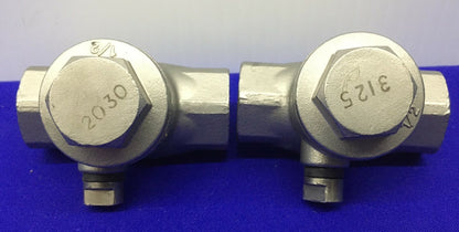 1 LOTTO QTY DI 2 - VALVOLA DI RITEGNO A SBALZO SHARPE 3/8 NPT CF8M 