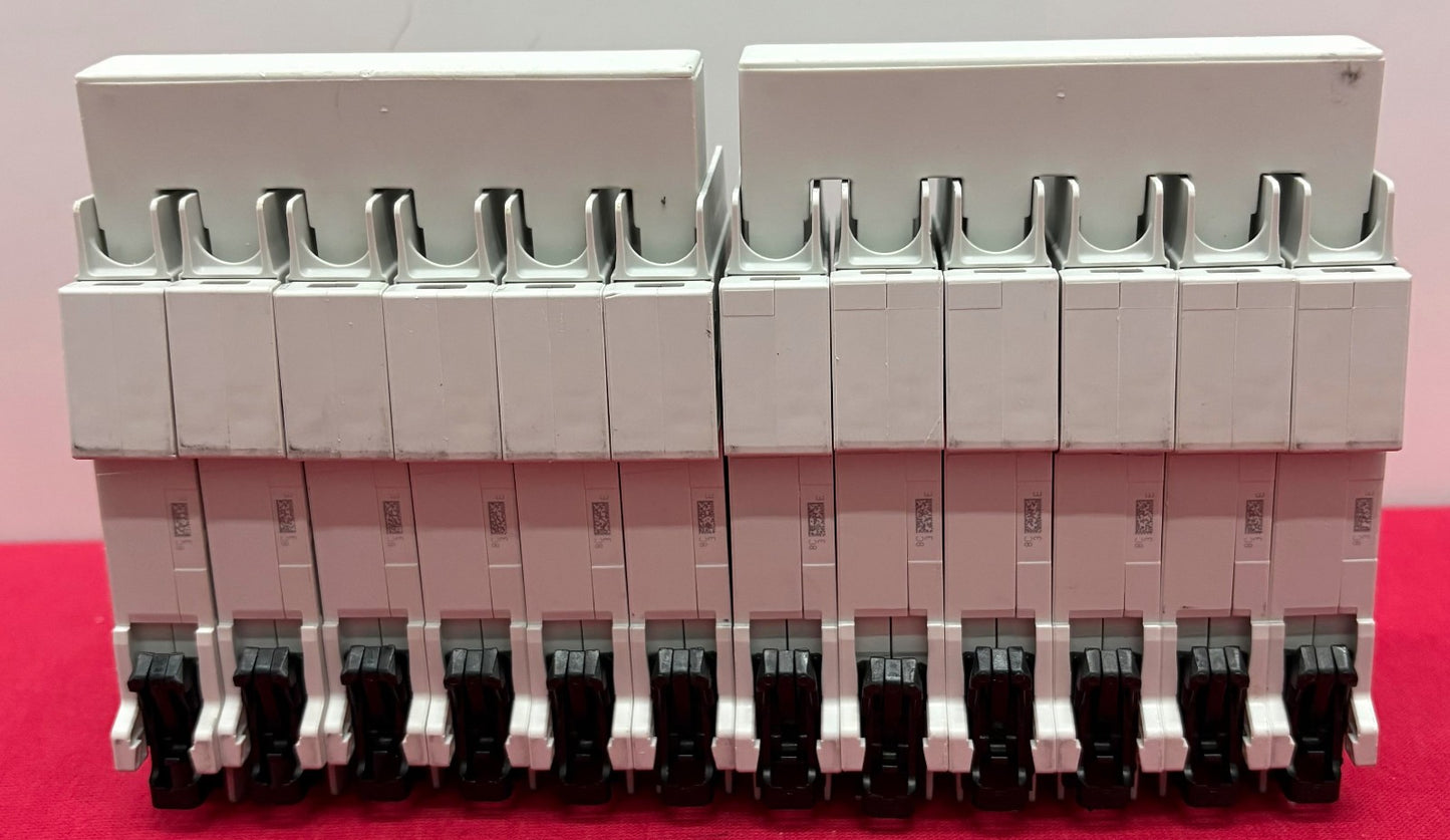 AB 1489-M1C030 SINGLE POLE CIRCUIT BREAKER -2 EATON  Z-SVUL-16/1P-1TE/6 -  QTY 2