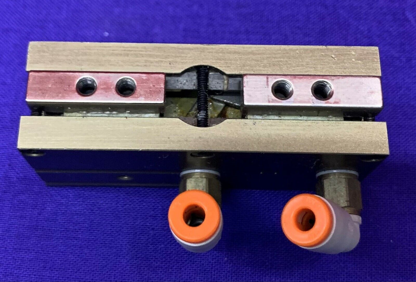 Pince pneumatique parallèle Robohand RPL-2M ASM : 286 / CHK : 156 