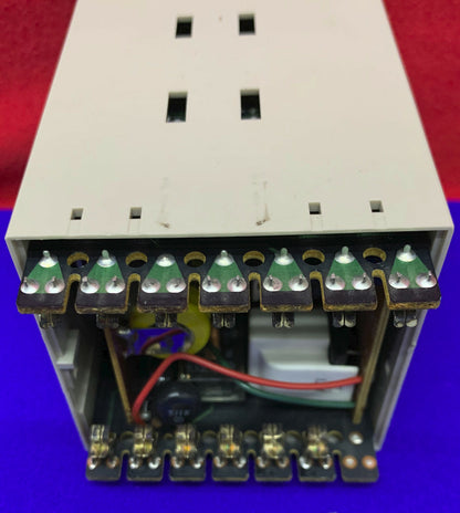 OMRON PLC H7AN CONTROPARTI/RIPARAZIONE CON STAFFE DI MONTAGGIO/PIASTRA POSTERIORE MANCANTE