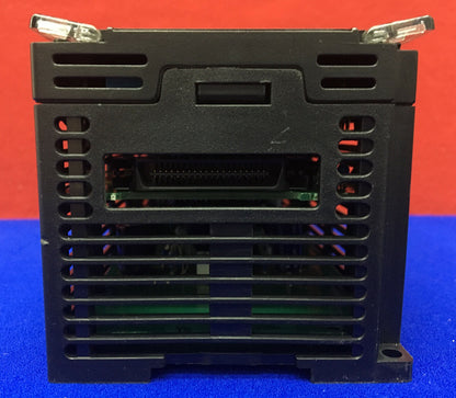 CONTROLADOR MICROPROGRAMABLE GE FANUC SERIE 90 IC693UDR005JP1