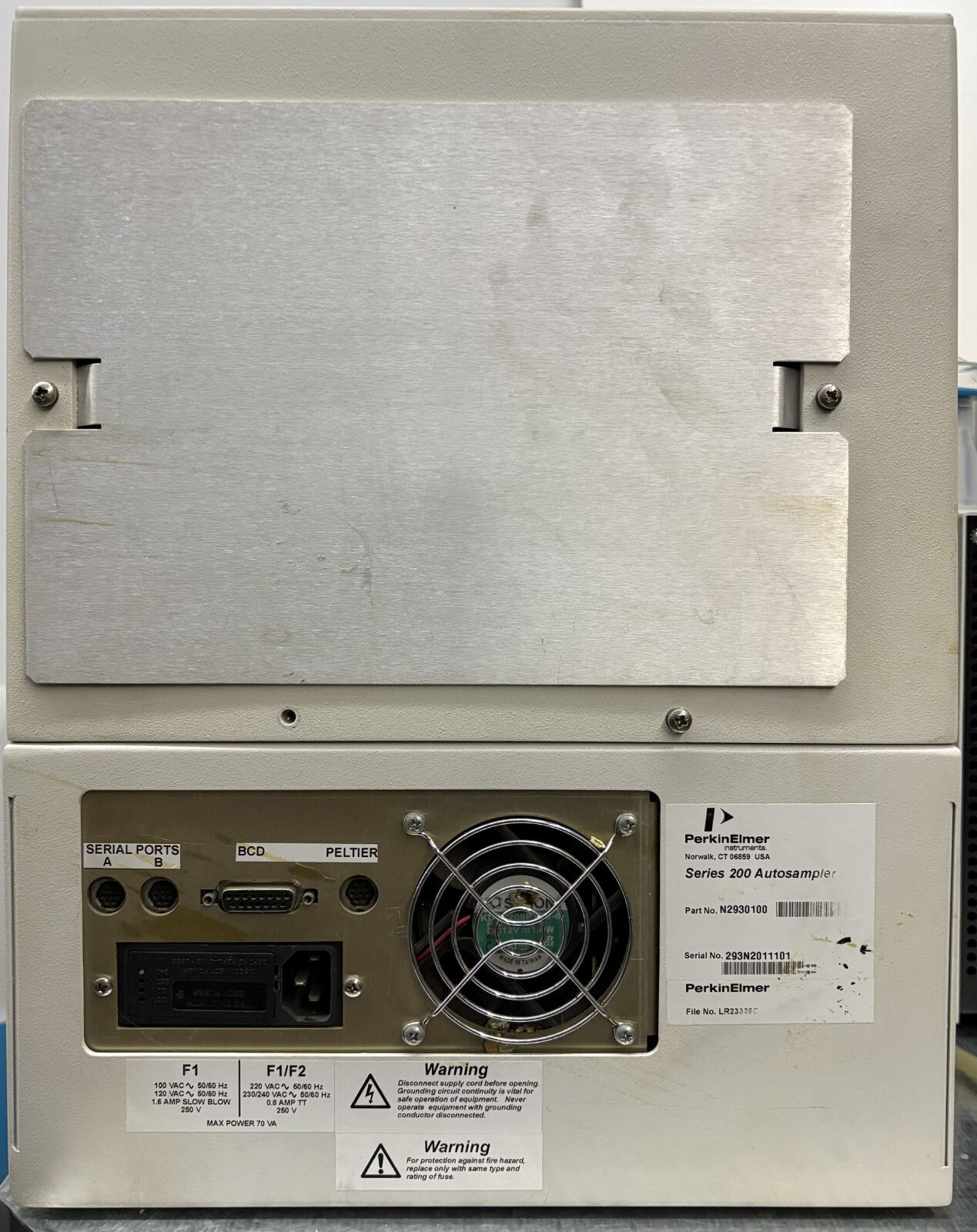 PERKIN ELMER SERIES 200 AUTO SAMPLER N2930100 SEE AD FOR ADD'L ITEMS - FOR PARTS