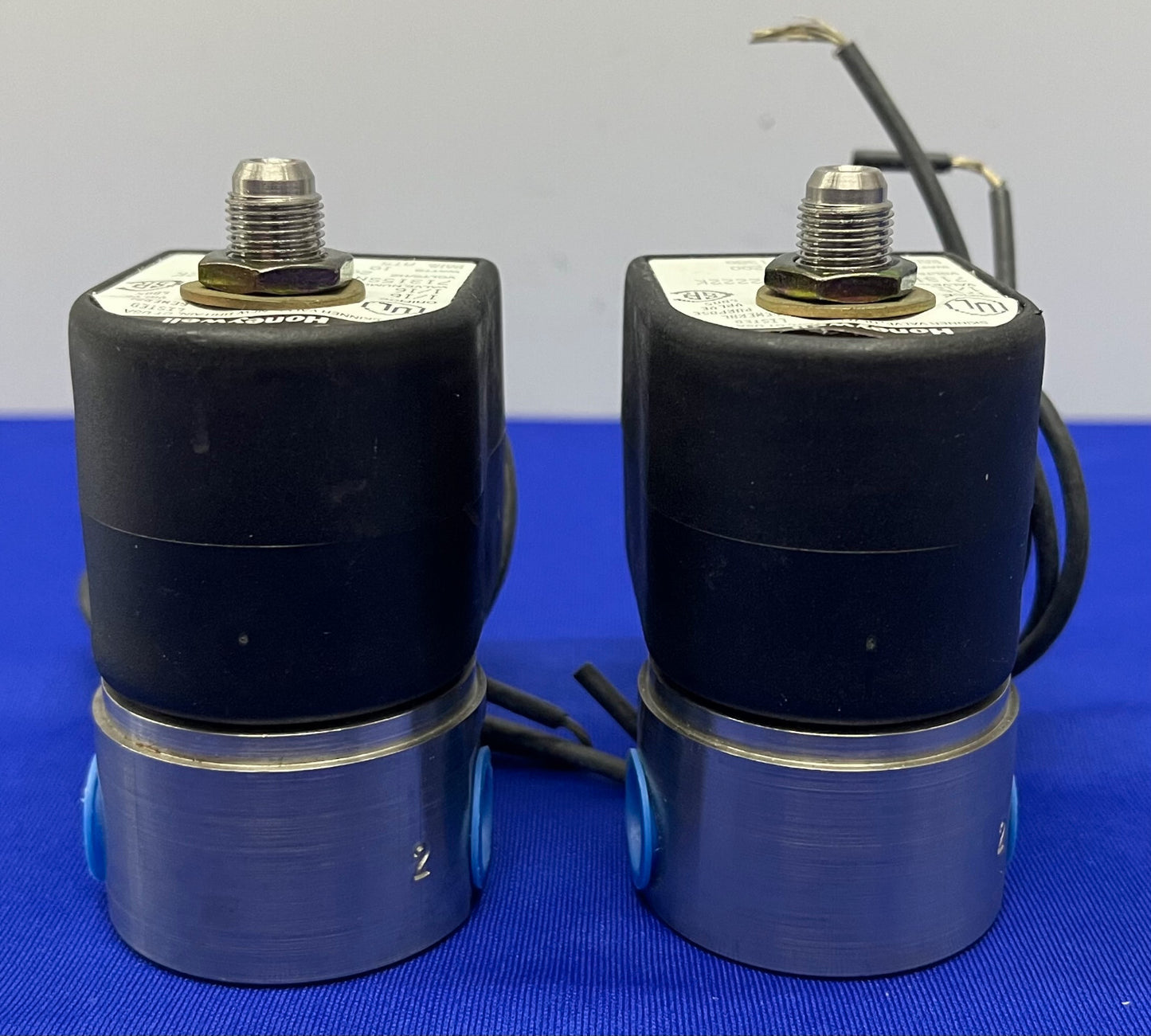 HONEYWELL SKINNER GENERAL PURPOSE VALVE 71315SN2GN00N0C2222K - 1 LOT QTY 2