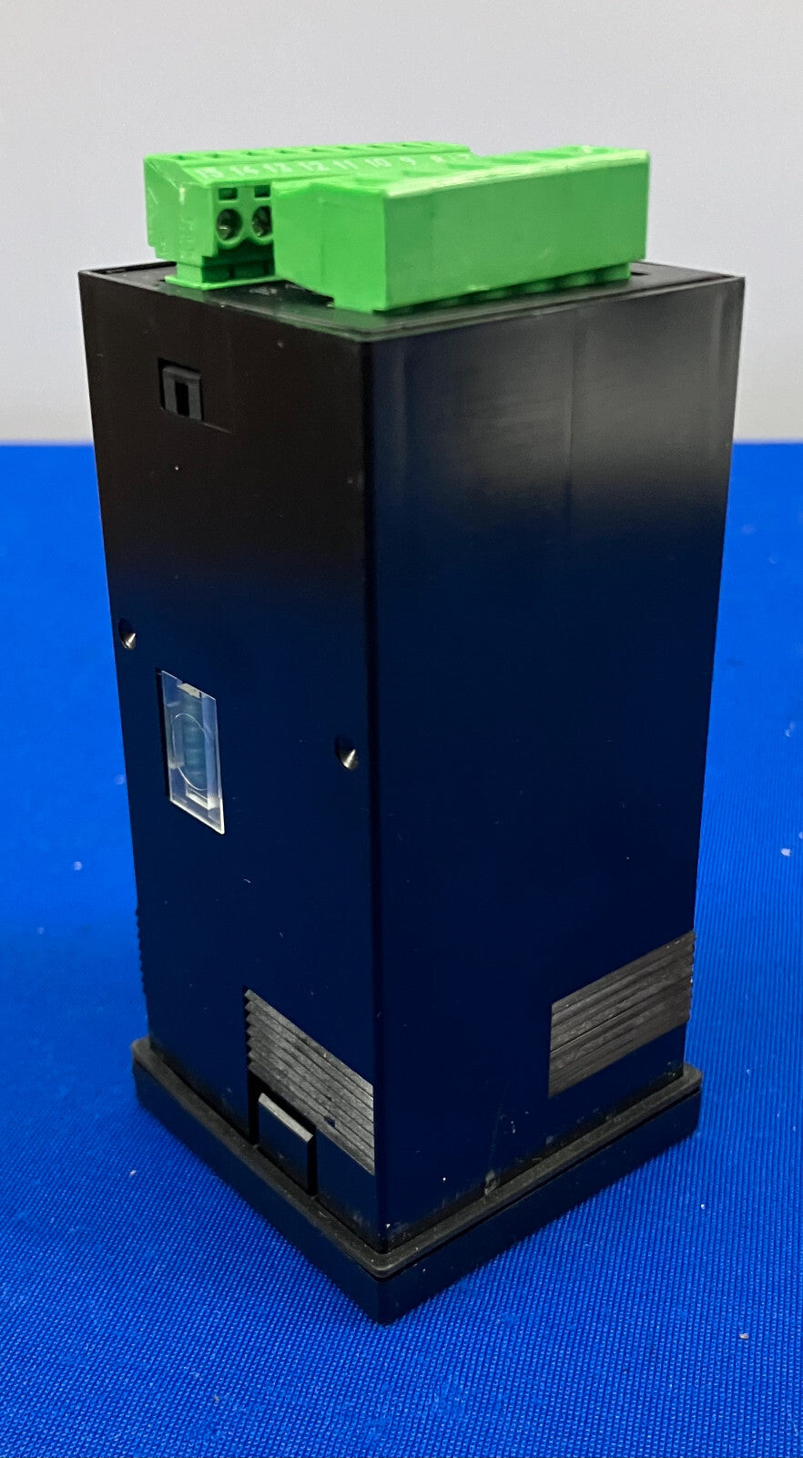 BAUMER ELECTRIC CONTROLLER TIMER NE134.022AX01