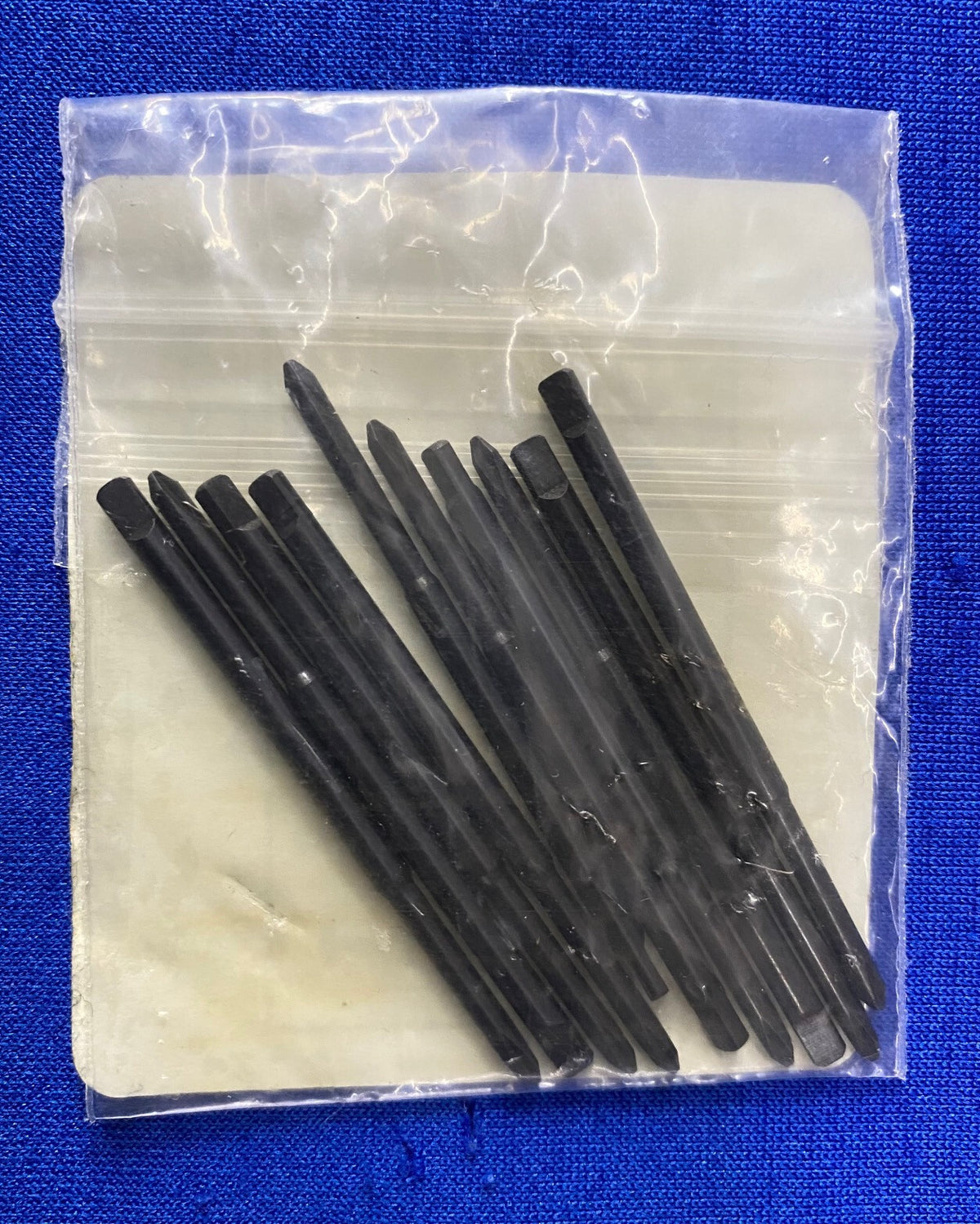 Zebra 170XiIII Plus 170-7A1-00900 STAMPANTE PER ETICHETTE A TRASFERIMENTO TERMICO QTY 4 PER PARTI 
