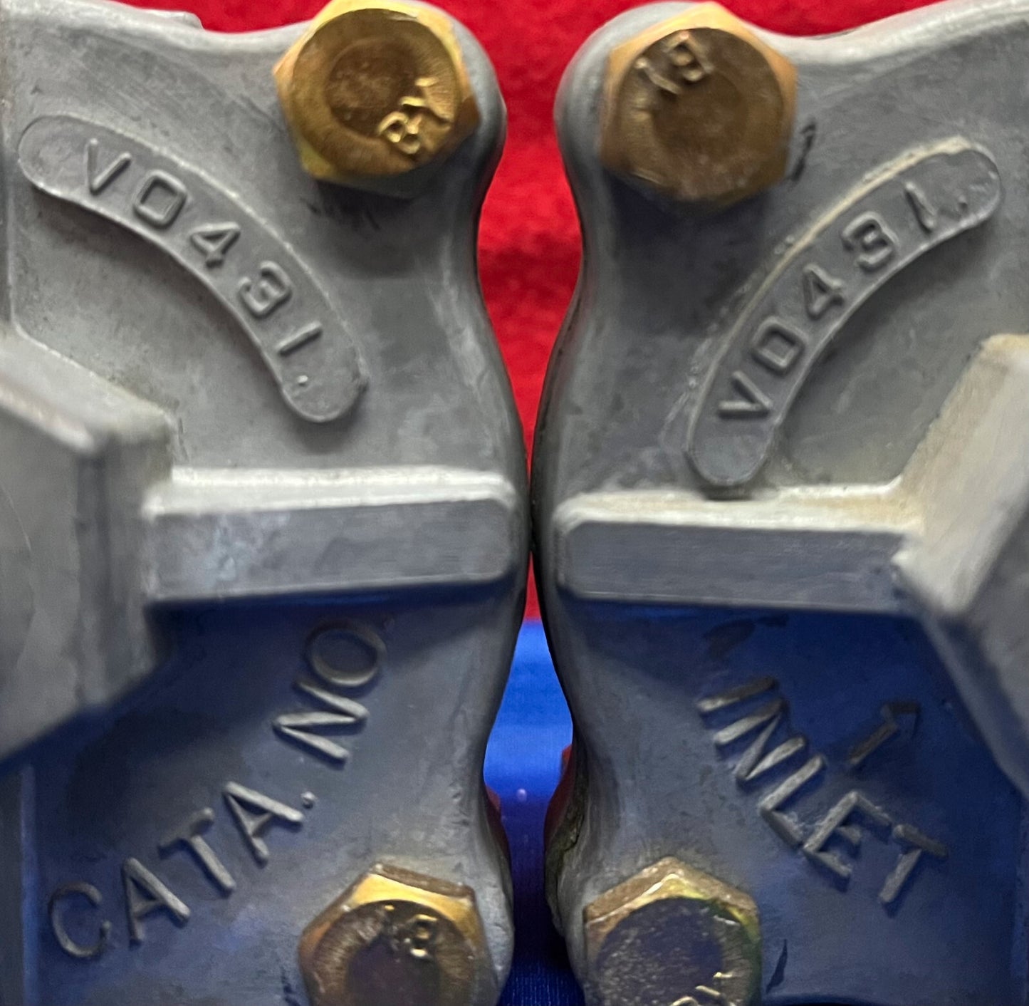 1 LOT QTY 2 - ASCO V0431 (AKA V043001) SHUTTLE VALVE 1/4" PIJP