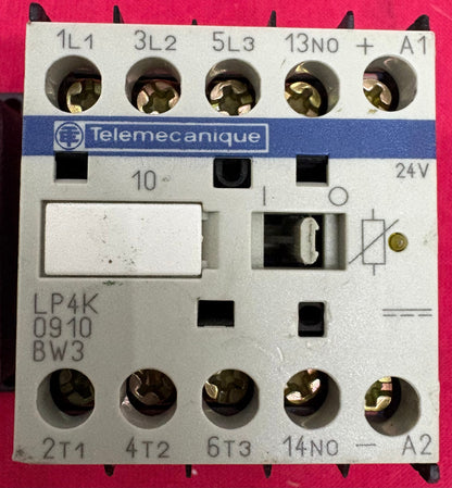 Lot of 2 TELEMECANIQUE CONTACTOR LP4K0910BW3 24V USED