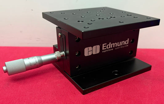 EDMOND OPTICS METRIC Z-STAGE 125mm x 125mm 20 mm Travel 5 kg Load Capacity