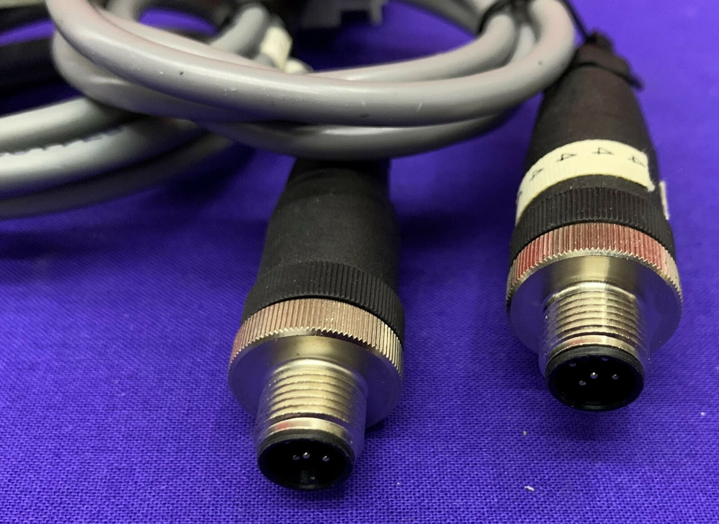 CANTIDAD 2 - Sensores de proximidad capacitivos Carlo Gavazzi EC5525NPAP 