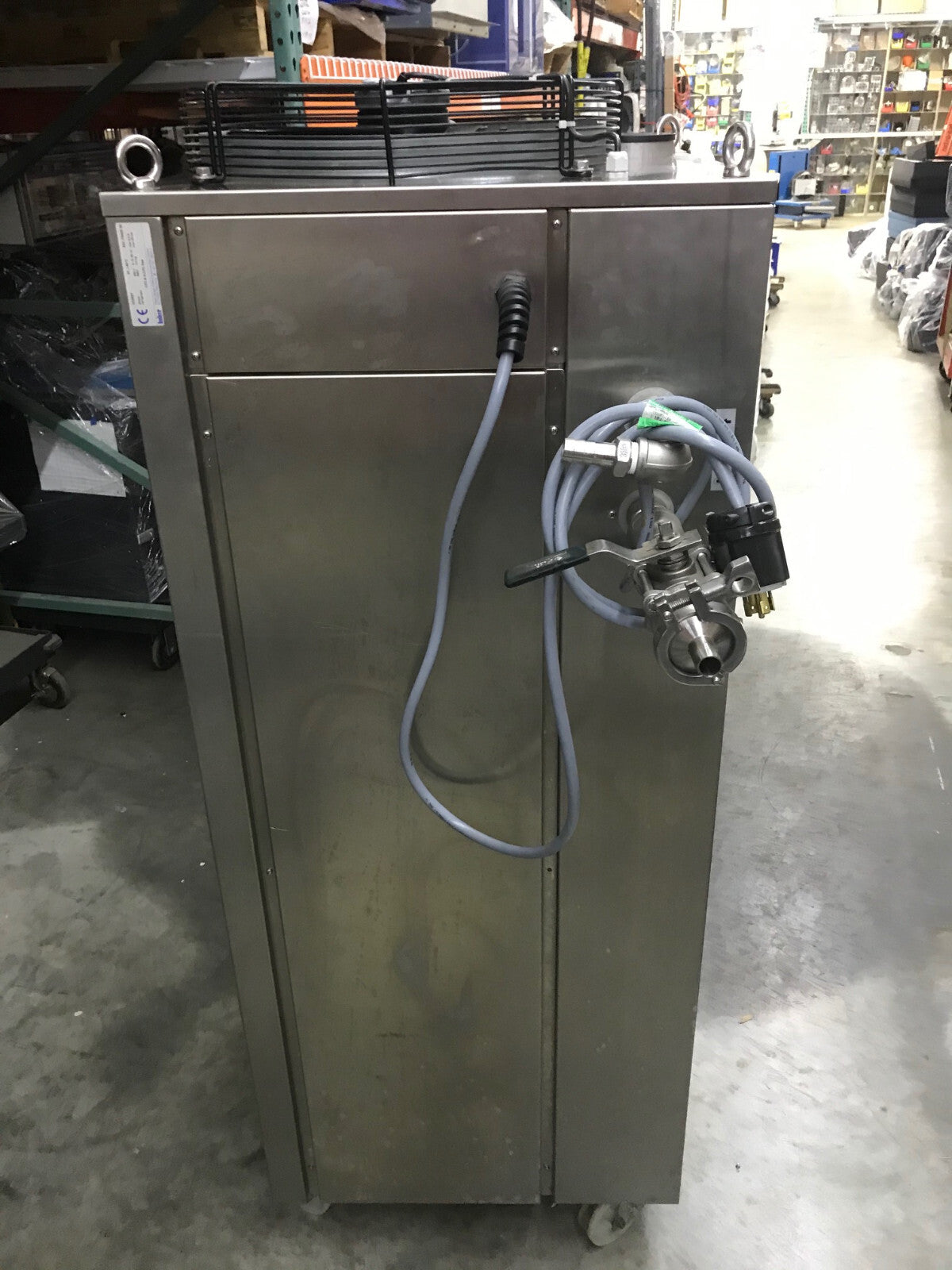 HUBER UNICHILLER CHILLER UC060T 400V 3-N 50HZ MAX 9 8 A ARTIKEL IS GEBRUIKT