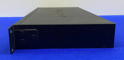 CISCO SYSTEMS / LINKSYS ® EF3124 VER. 2 24-POORTS 10/100 ETHERNET-SWITCH