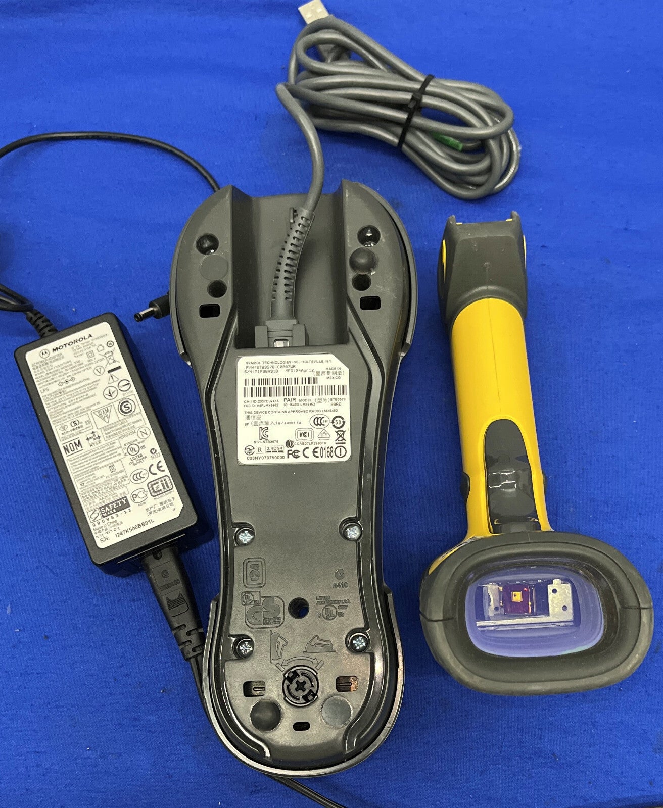 SYMBOL MOTOROLA BARCODE SCANNER LS3578-FZ2005WR CON BASE DI RICARICA