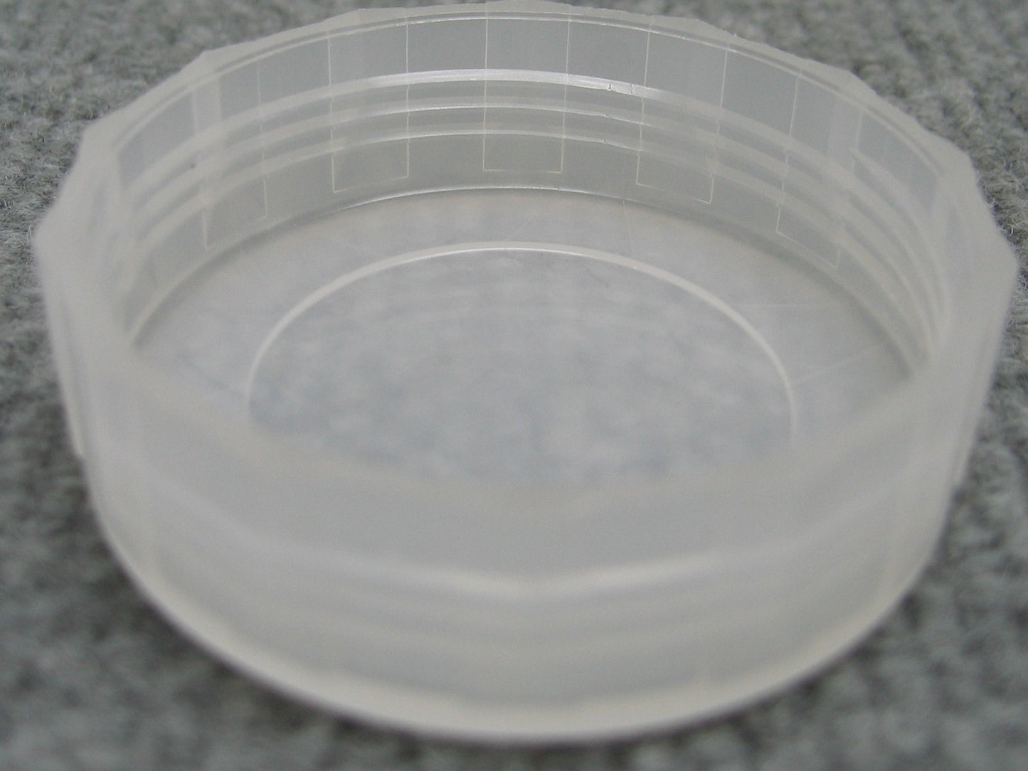 COPERCHI PER BARATTOLI IN PLASTICA DA 2" QUANTITÀ DI 300 COPERCHI 
