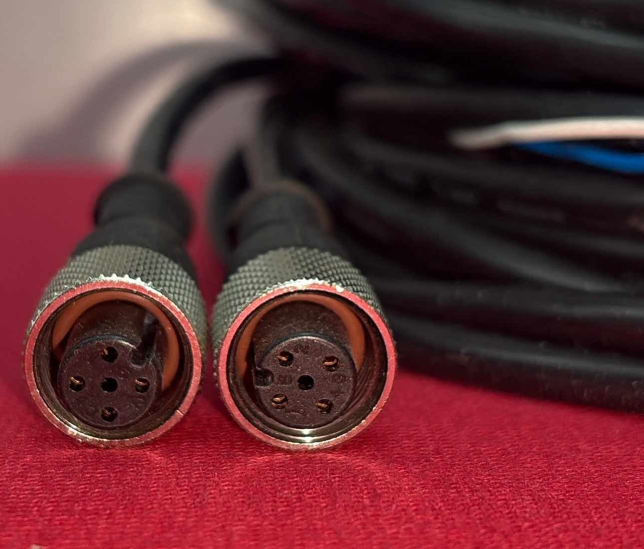 CORDSET EST 15-METERS 4-PIN M12 FEMALE CONNECTOR & BARE FLYING LEAD ENDS - QTY 2