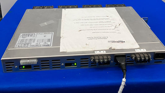 DELTRON POWER PRODUCTS LA シリーズ 11997XA 電源ラックマウント (1 つ欠品)