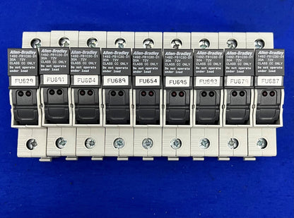 AB ALLEN BRADLEY 1492-FB1C30-D1 SICHERUNGSHALTER 72 V 30 Ampere, 9 Stück