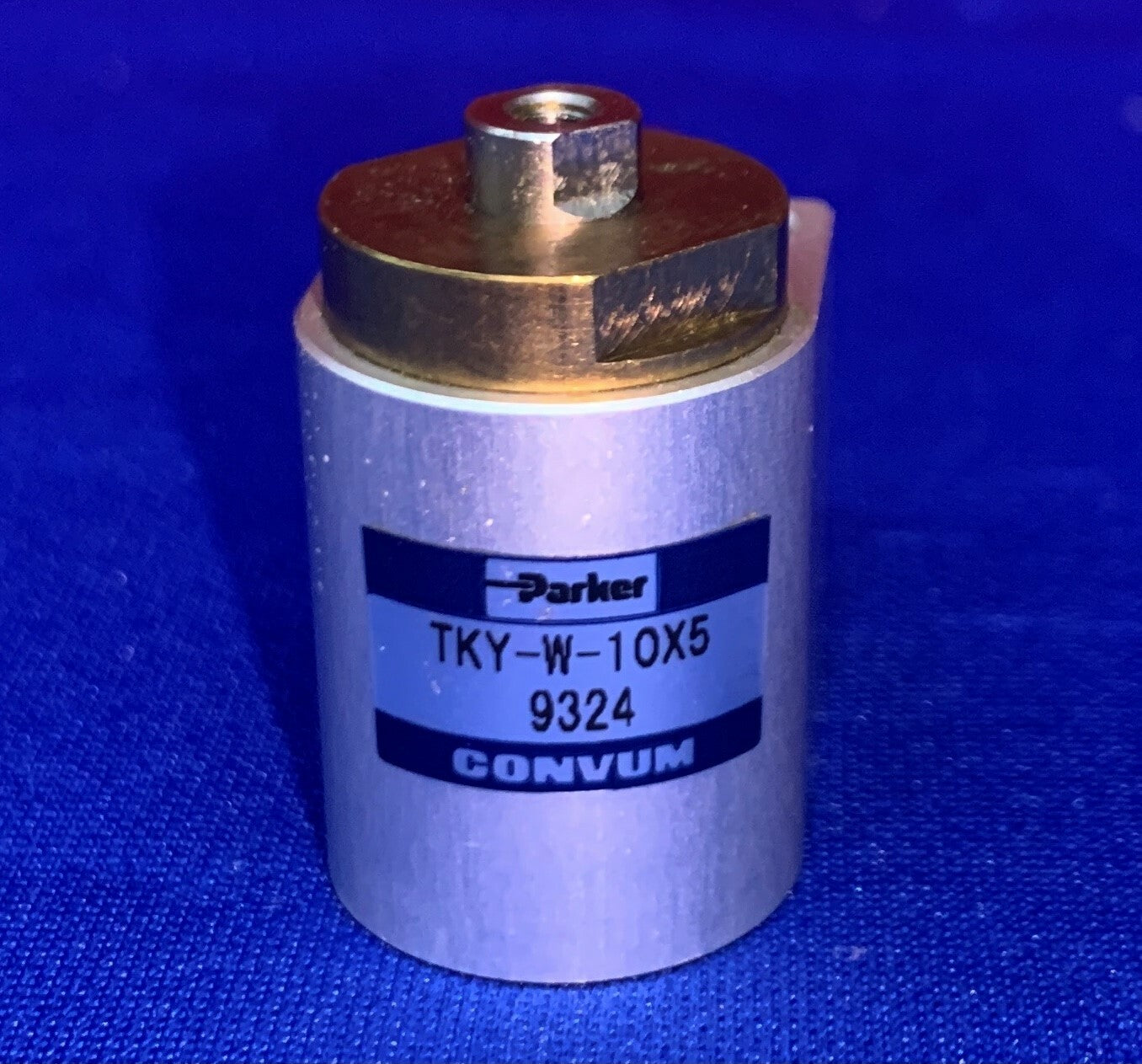 PARKER CONVUM TKY-W-10X5 9324 CYLINDRE DOUBLE EFFET CONNECTEUR BARBILLÉ.