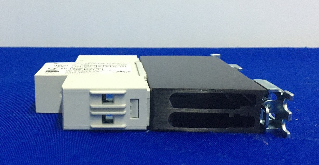 CONTACTOR DE ESTADO SÓLIDO RGC1A23D15KGU DE CARLO GAVAZZI