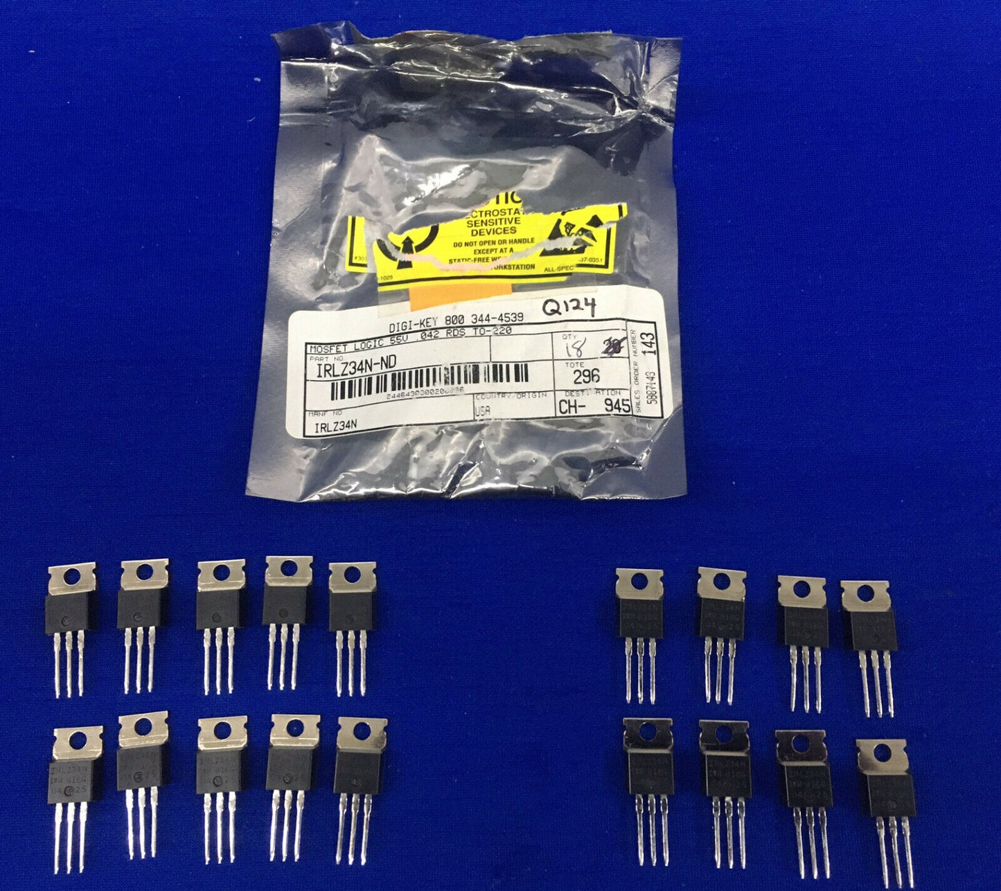 1 PAQUETE DE 18 MOSFET INFINEION TECH IRLIZ34/DIGI-KEY IRLIZ34N-ND