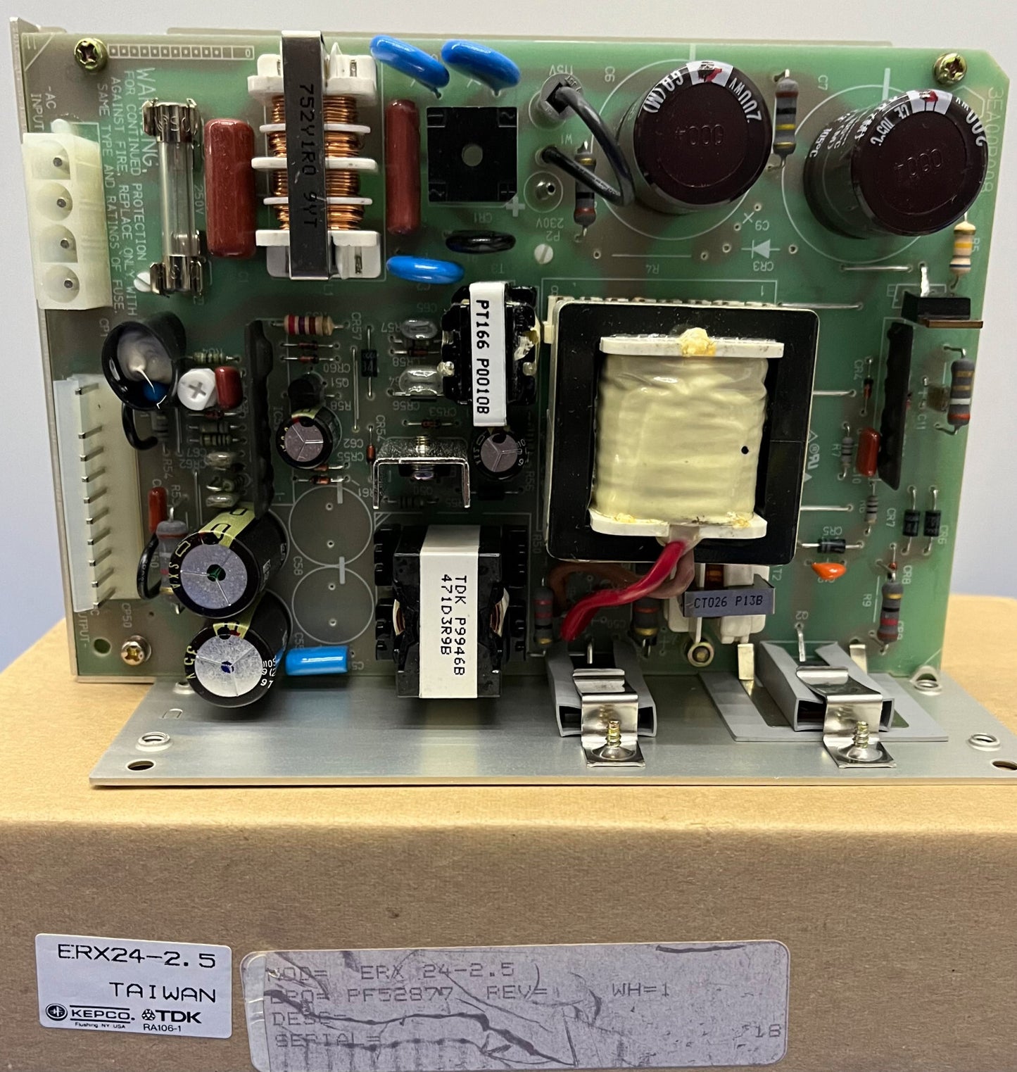 TDK KEPCO VOEDING ERX24-2.5 INGANG: AC115/230V, 1.6/0.9A, 50/60HZ UITGANG: DC24