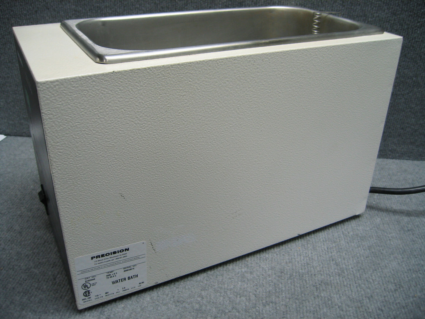 BAÑO DE AGUA CALENTADO PRECISION MDL 282 / CAT NO 51220048 SIN TAPA