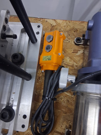 Proto-Ject 150 hp Injection Molding Machine Press 1.5 oz shot size High Pressure