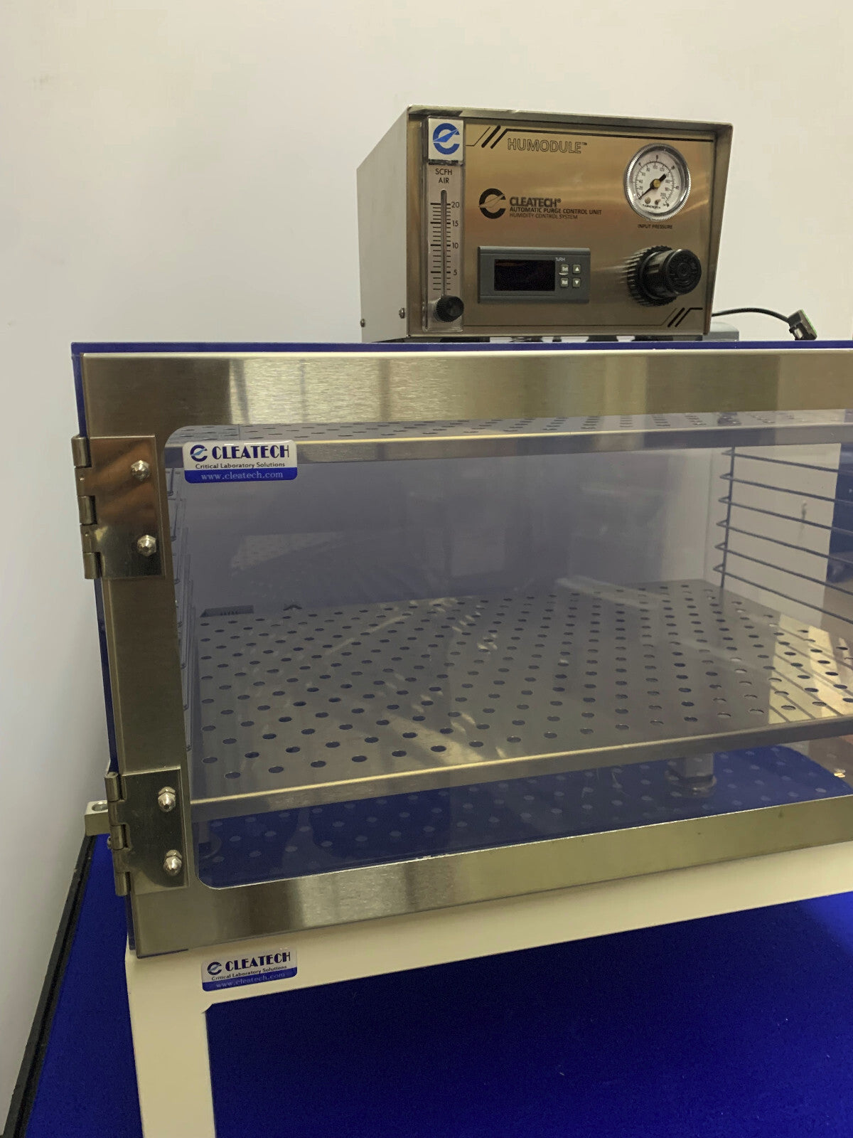 CLEATECH HUMODULE DESSICATEUR D'HUMIDITÉ À CONTRÔLE AUTOMATIQUE DE PURGE AVEC ARMOIRE/SUPPORT