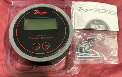DWYER DM-2007-LCD DIFFERENTIAL PRESSURE TRANSMITTER GAUGE 0-5” in WATER
