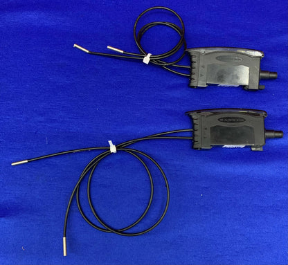 Lot of 2 Banner Photoelectric/ Fiber Optic Sensor D10DPFPQ Cables are different