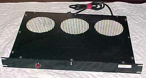 AMPLIFICADOR DE AIRE ASTRO-DYNAMICS INC. VENTILADOR MONTADO EN RACK MODELO 5103AB, SN 0626801