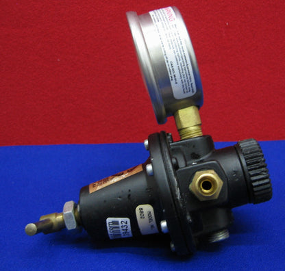 COILHOSE PNEUMATICS 8802 RÉGULATEUR DE PRESSION PRESSION 0-125 avec USG 0-600