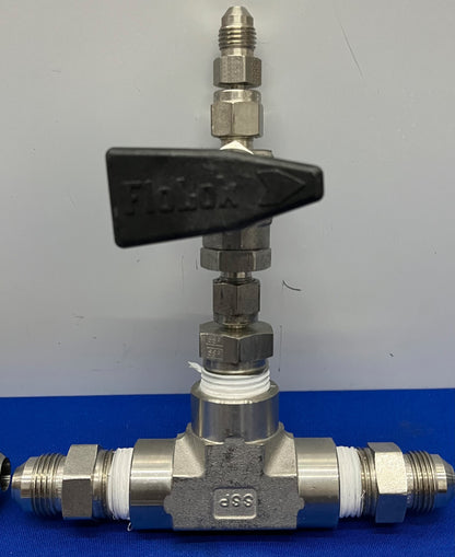 SSP FLOLOK 2ウェイボールバルブ 316 312-K BLK-XP98 / SSP メス3ウェイフィッティング 数量 3