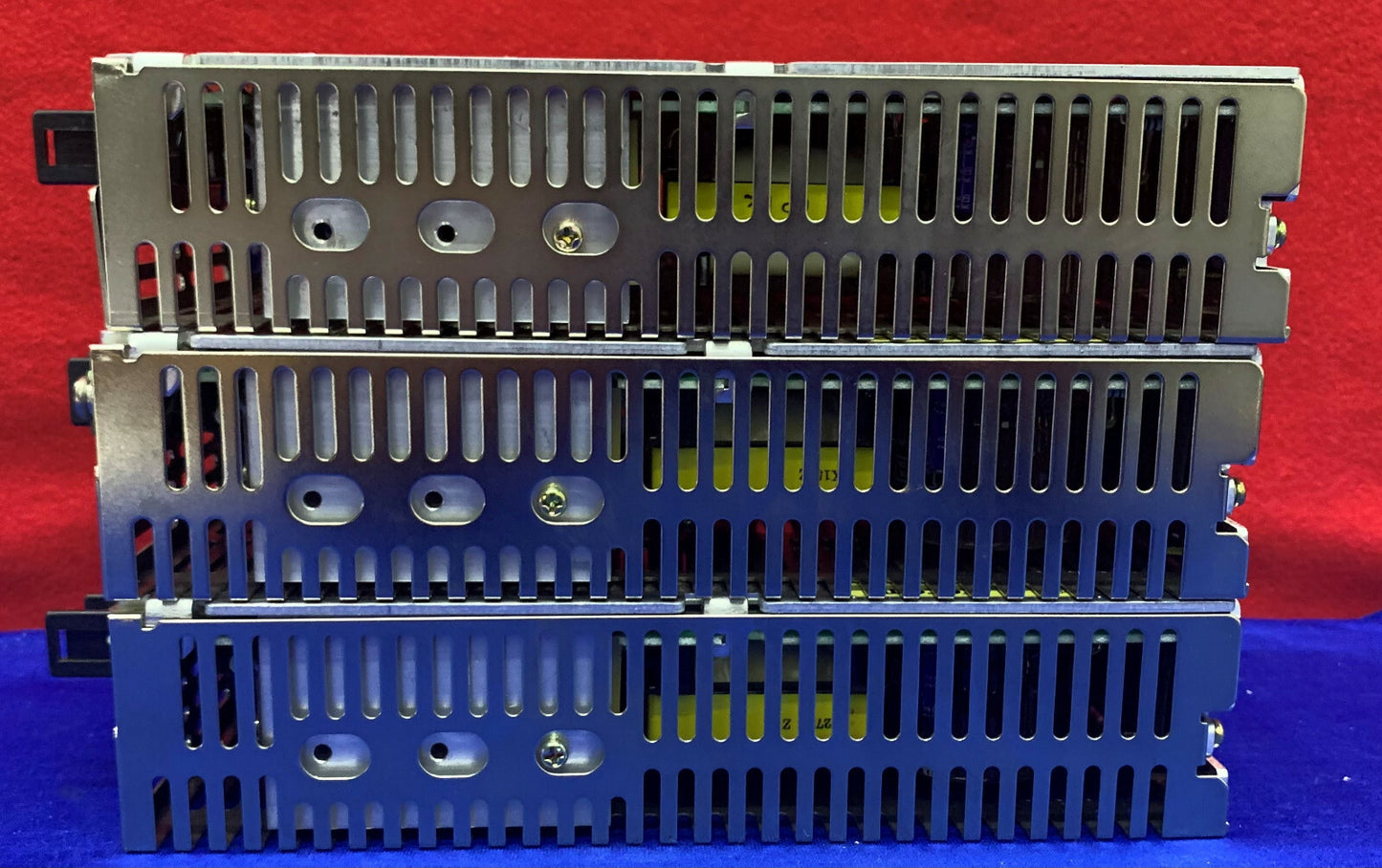 1 Lote de 3 - Fuente de alimentación KGCOMP SPN150-48S 48 V 3,3 A