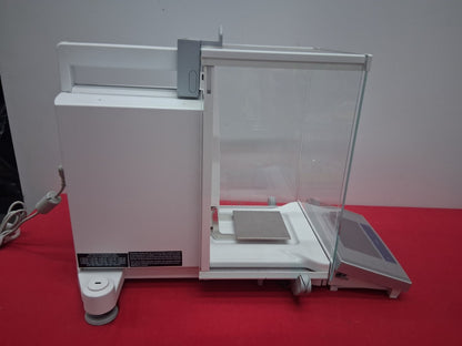 Mettler Toledo XS105 DualRange Analytical Balance 120g x 0.01mg TESTED WORKING