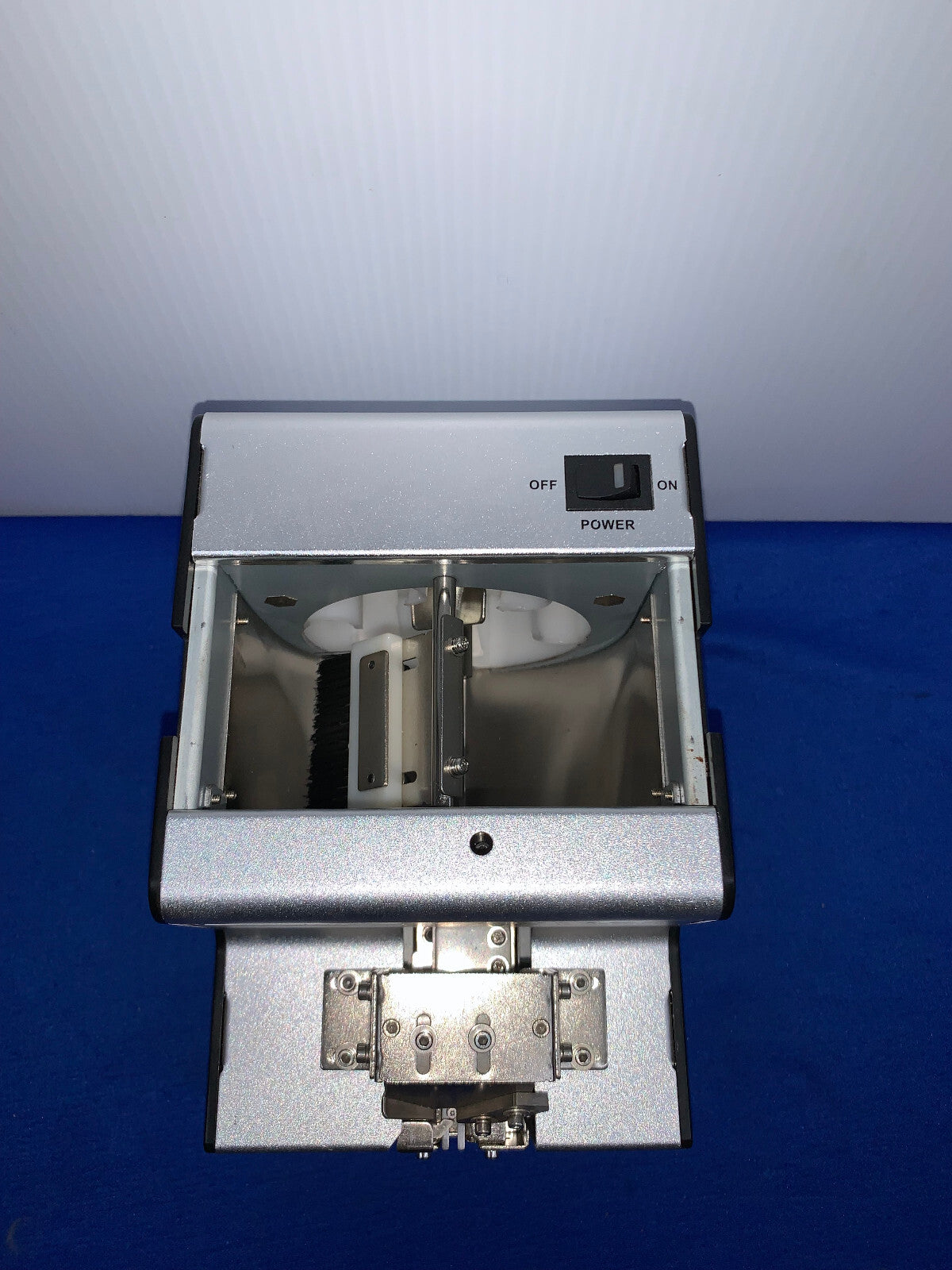 Présentateur automatique de vis SSD SSD-105 / SSD105