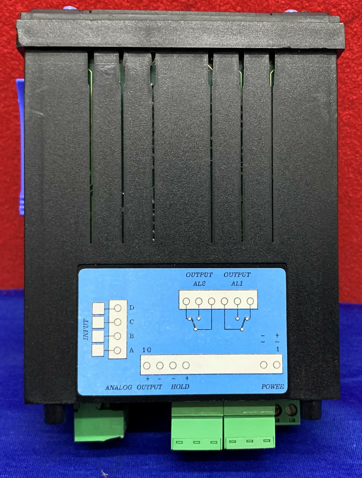 Omega DP18-Q1-GR-R2 Digitale paneelmeter / temperatuurregelaar 115VAC 50/60Hz