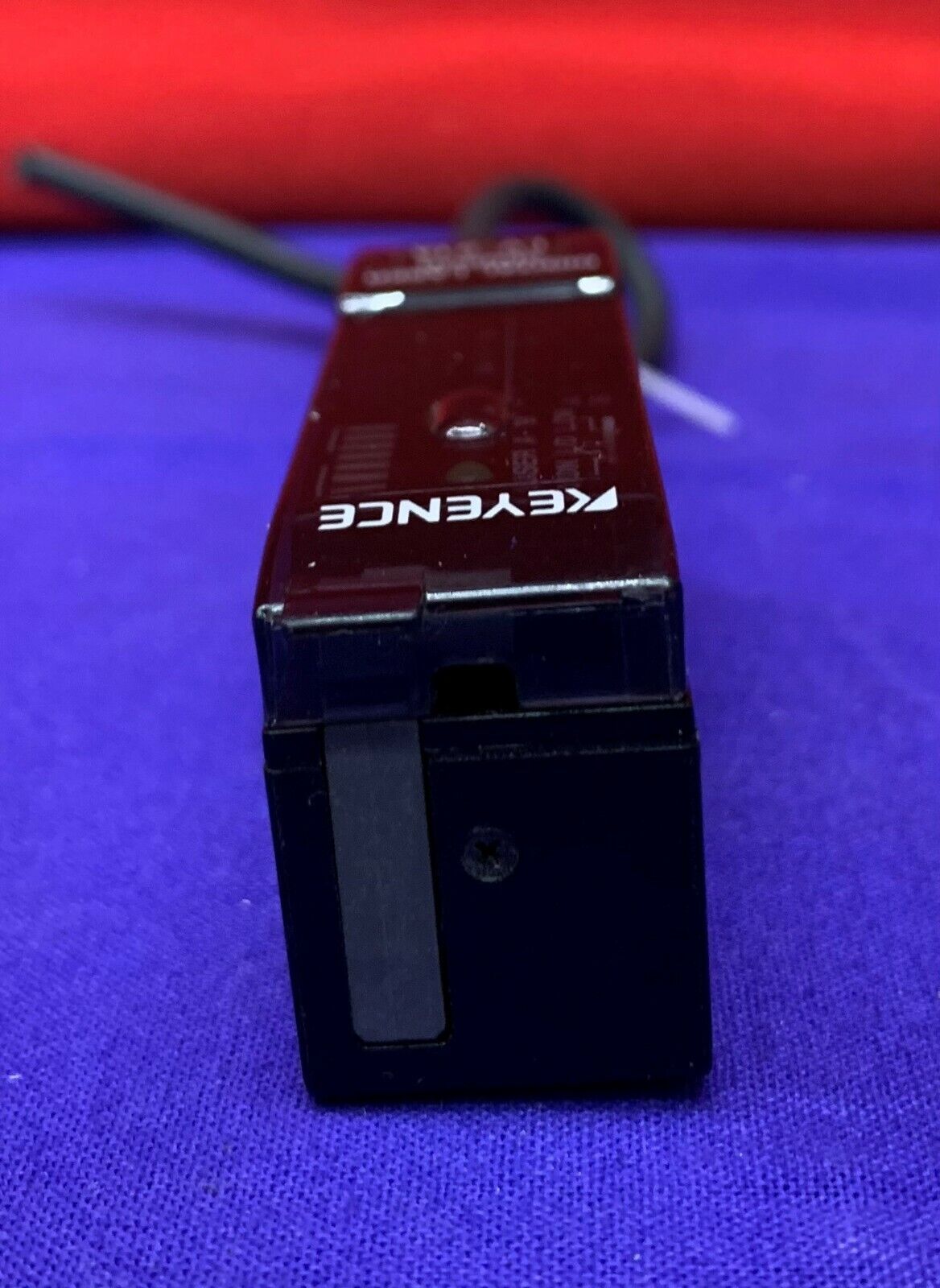 キーエンス LV21A / LV-21A デジタルレーザーセンサ/アンプユニット