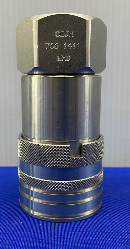 CEJN 766 6411 SS FLAT FACE QUICK-CONNECT COUPLING & NIPPLE  3/4" FEMALE