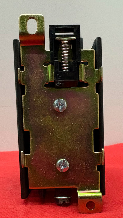 CRYDOM D2425-10 SOLID STATE RELAY W/ HS301DR