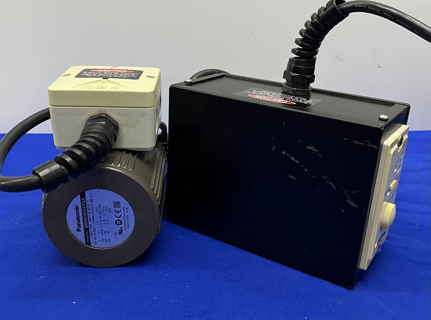 PANASONIC M9MX40G4YGA 3PH-INDUKTIONSMOTOR/G-SERIE MIKRO-INVERTER MIT VARIABLER GESCHWINDIGKEIT