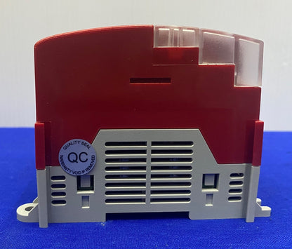 Allen Bradley GUARDMASTER® CR30 CAT NO. 440C-CR30-22BBB SER A 6.00 SAFETY RELAY