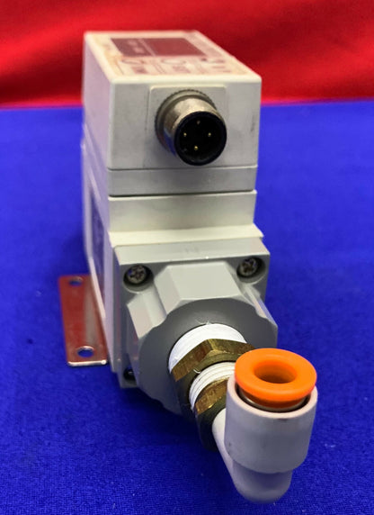 SMC PF2A721-N03-27N STROOMSCHAKELAAR SENSOR