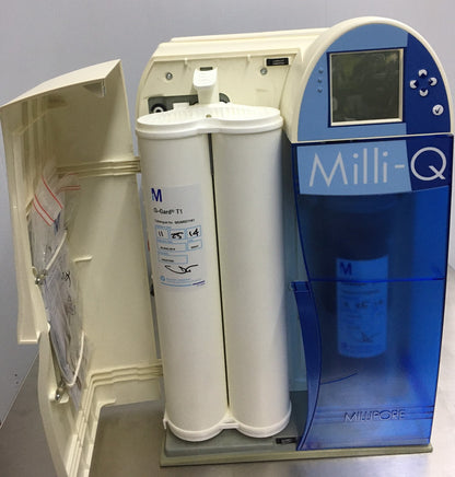 MILILIPORE MILLI-Q A10® TOC Z00Q0V0T0 モニター、電気定格: 100-230V 50/60HZ 16