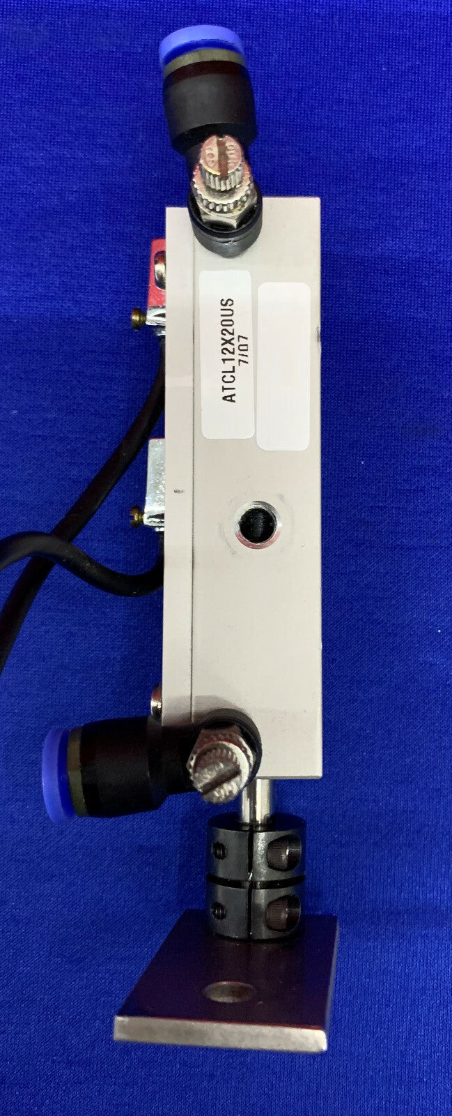 Cilindro neumático ITT Compact Air ATCL12X20US de 12 mm de diámetro con sensor de límite compacto
