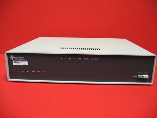 ICS ELECTRONICS 4840 4 PORTE IEEE BUS ADDRESSING TRAMITE BACK PANELSWITCH 