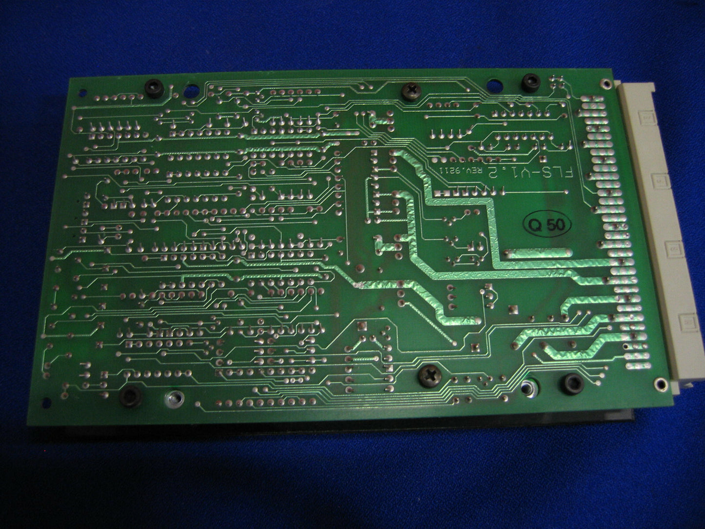 マイクロモエレクトロニクス リニアサーボアンプ LC-3002A