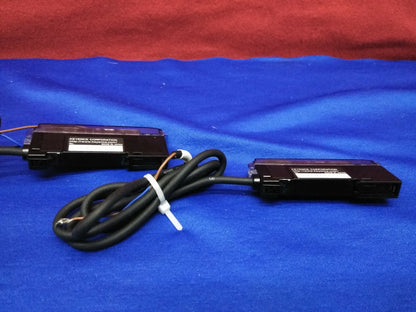 1 LOTE DE 2 - AMPLIFICADOR DE INTERRUPTOR DE PROXIMIDAD KEYENCE ES-M1