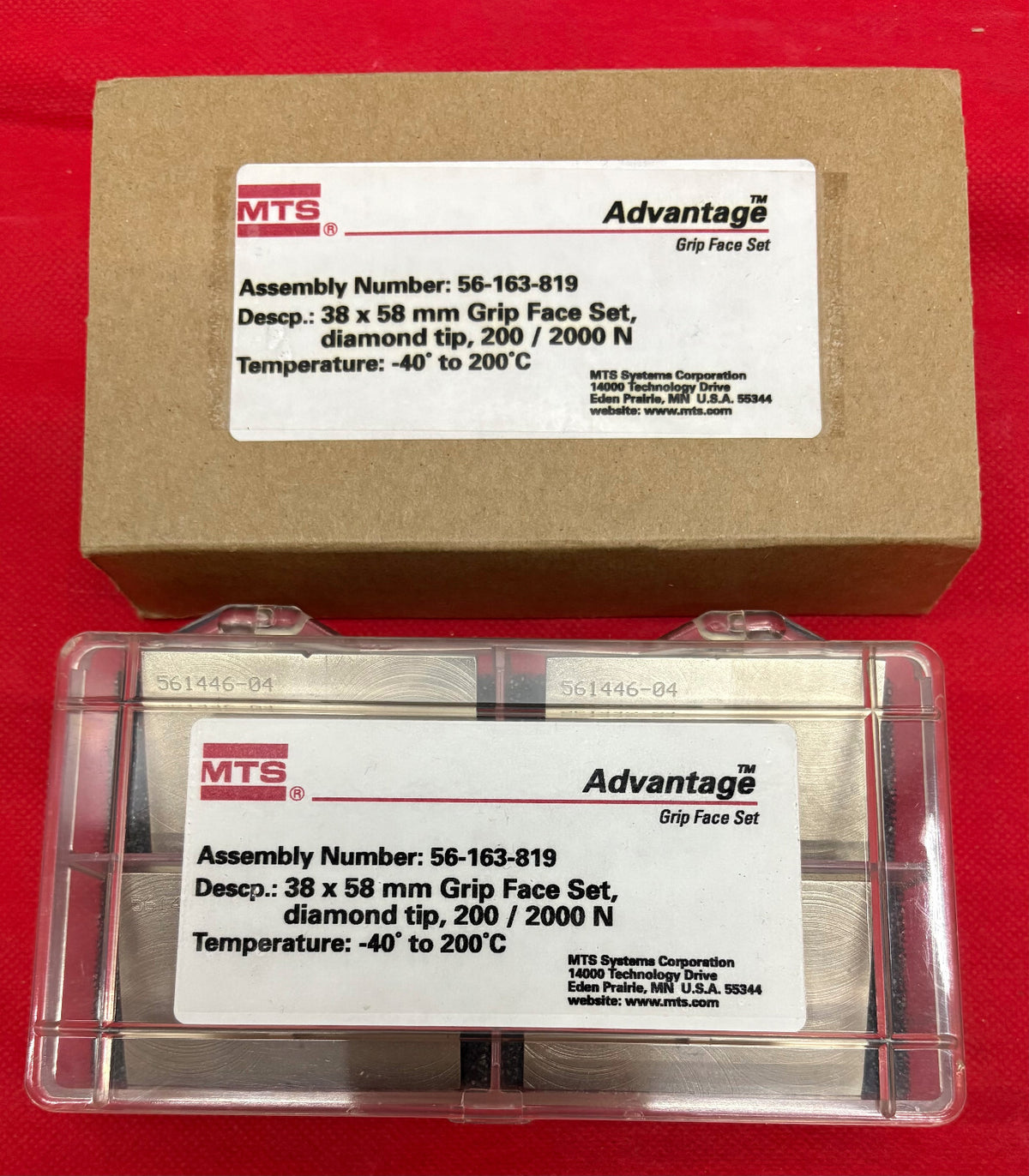 MTS ADVANTAGE™ DIAMOND TIP 200/2000 N 38x58mm PNEUMATIC GRIP FACE SET 56-163-819