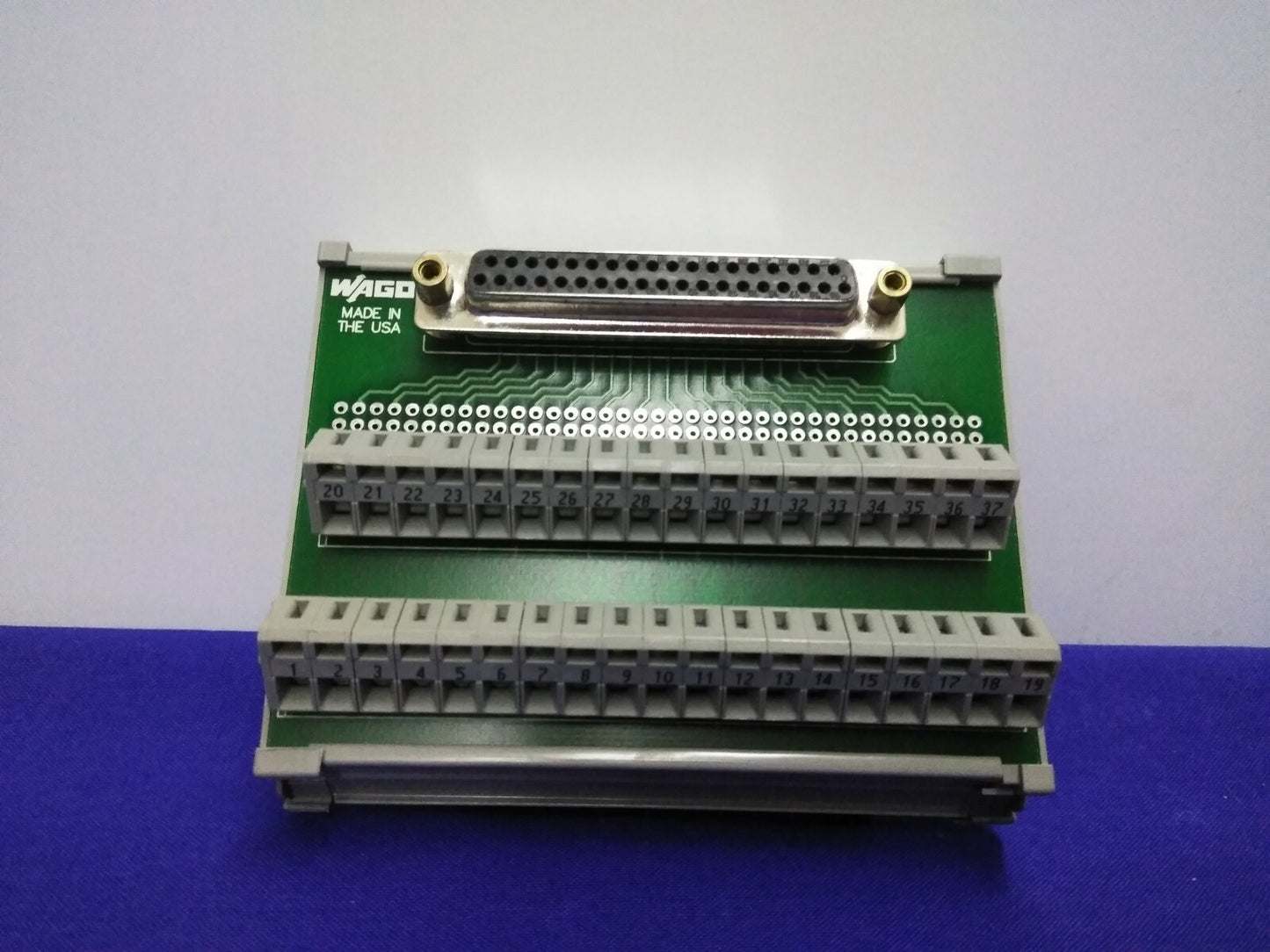 WAGO BREAKOUT BOARD / MODULE / TERMINAL 37-PIN D SUB 